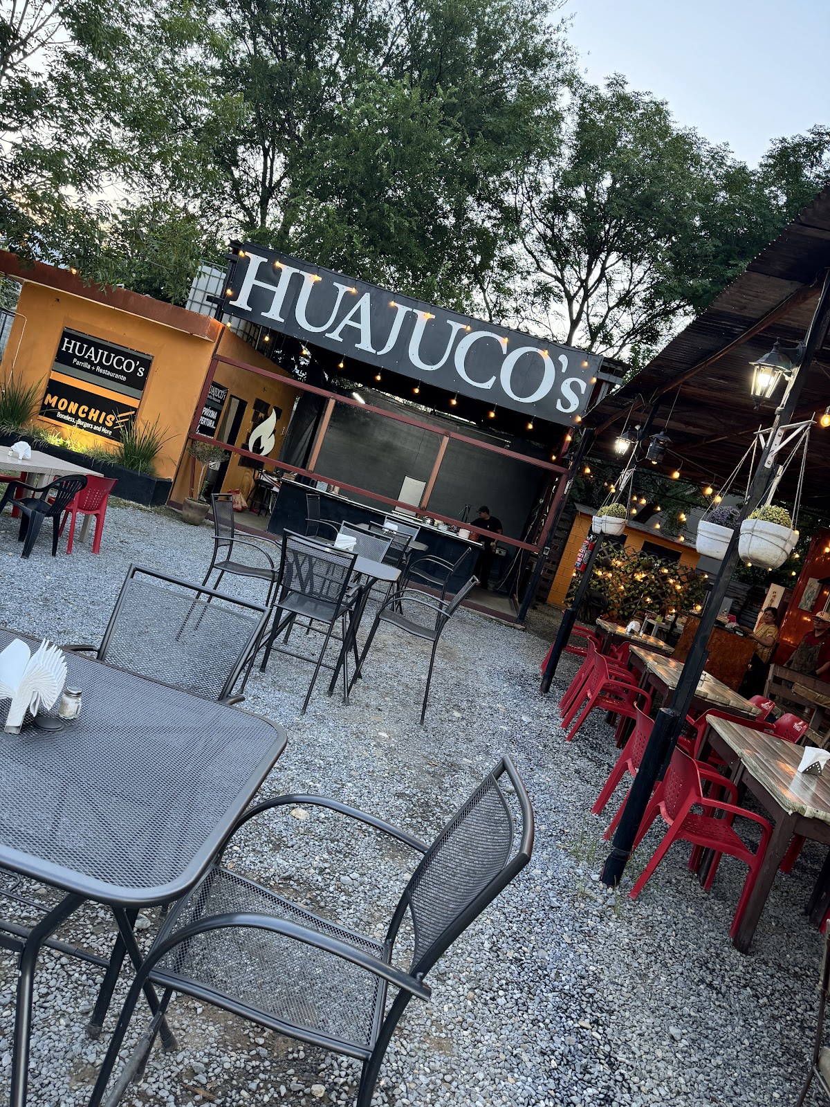 Monchis Huajucos Allende Allende Vzzl - Comida Rápida