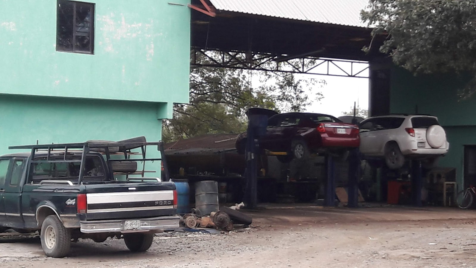Taller Luna Montemorelos W004 - Servicios Automotrices