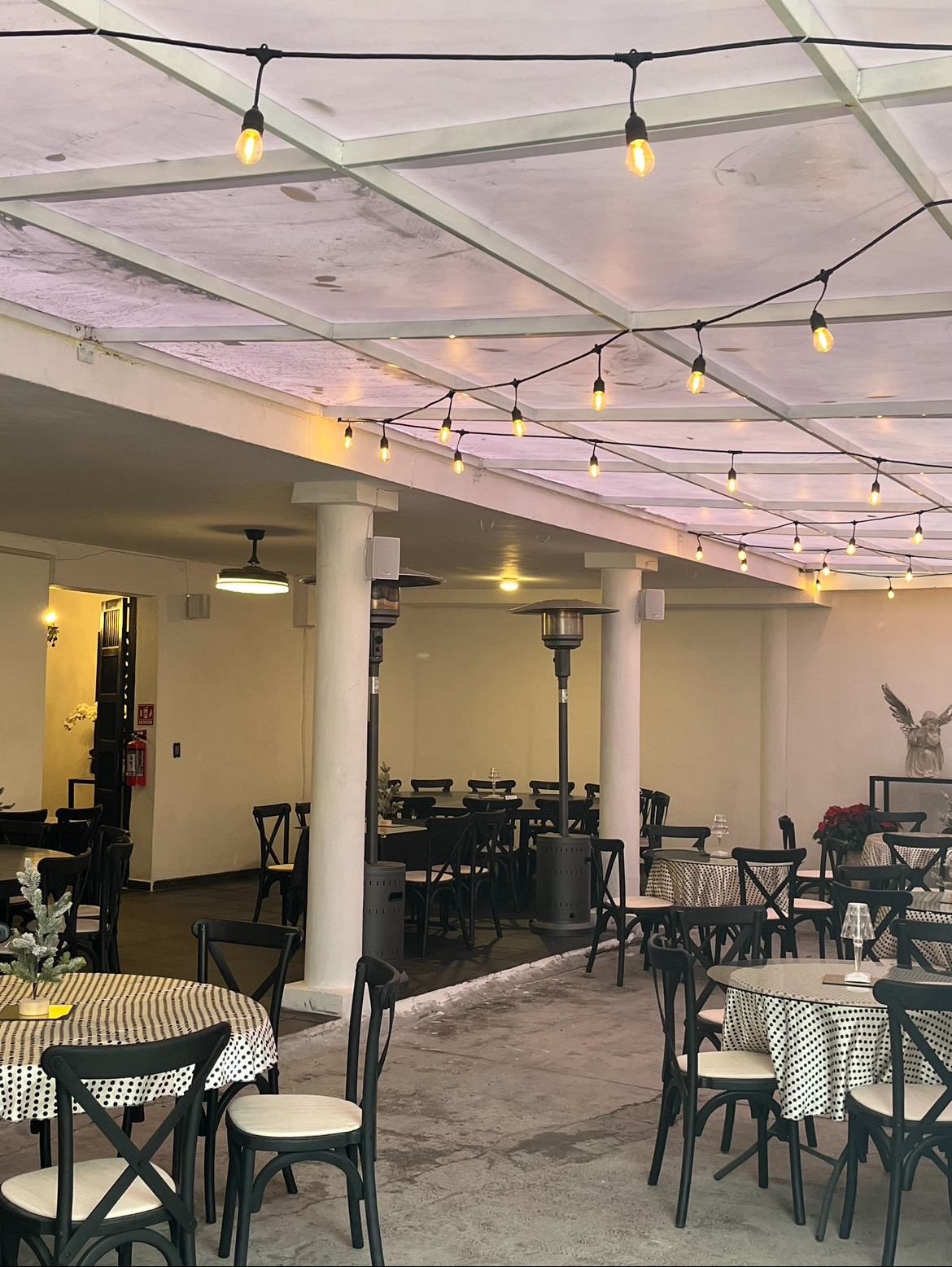 Trocadero Restaurant - Restaurantes