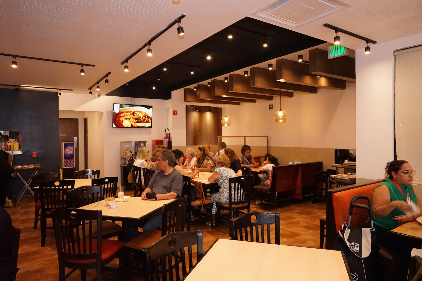 La Puntada Restaurante - Restaurantes