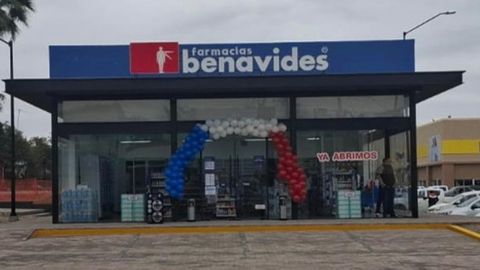 Farmacias Benavides Plaza Paseo Fundadores Montemorelos Vzzz - Farmacias