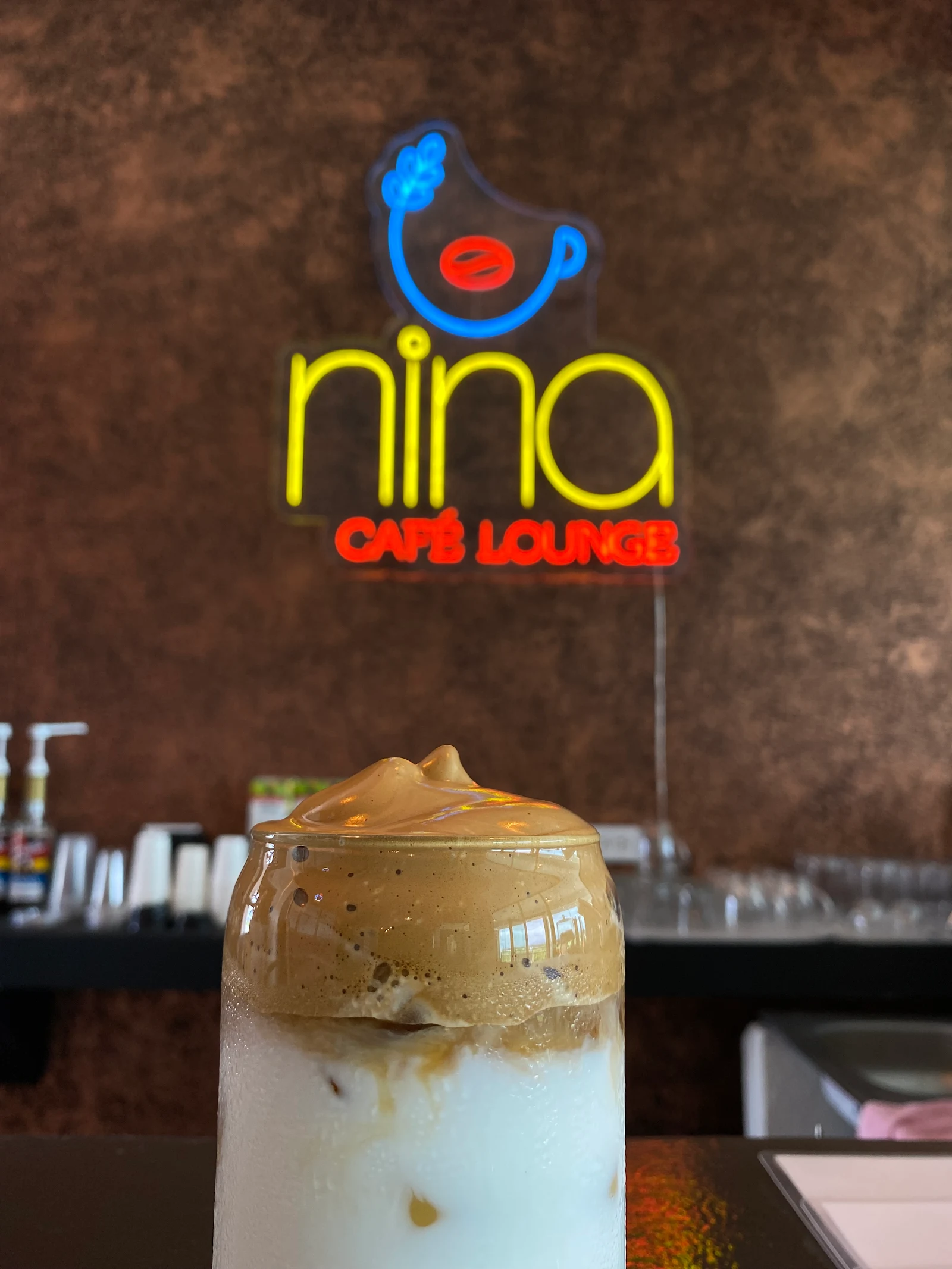 Nina Café Lounge - Cafeterías